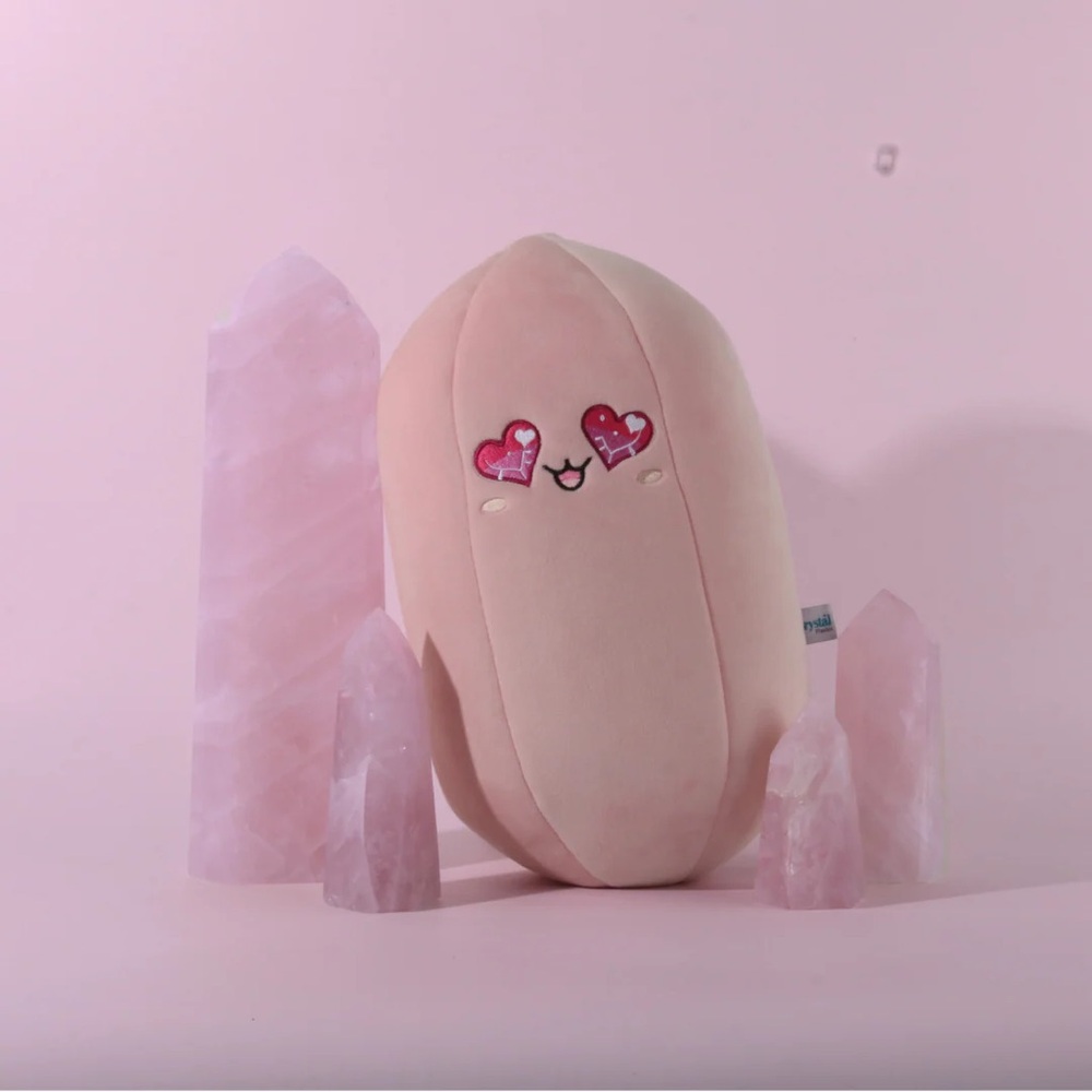 CRYSTAL PLUSHIE 💗 PLUSHIES SHAPED LIKE CRYSTALS 💜 POWERED BY CRYSTALS